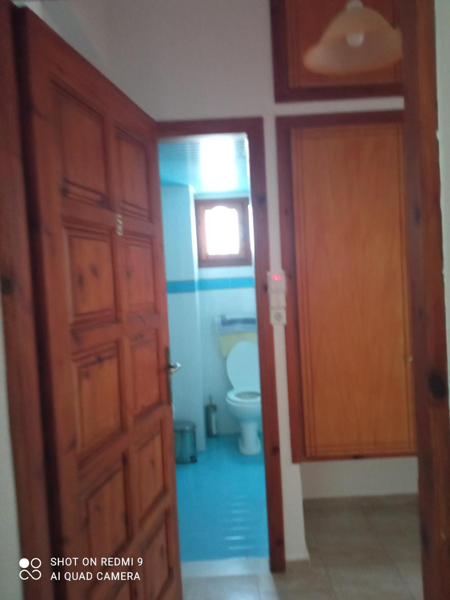 George Studios Sztalída Kültér fotó